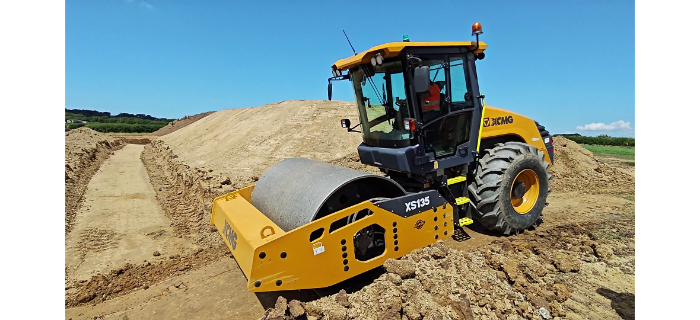 Road Roller — XS135